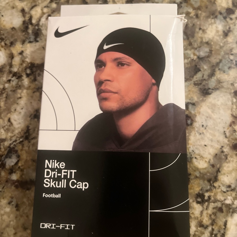 Nike Black Performance Beanie - image 3